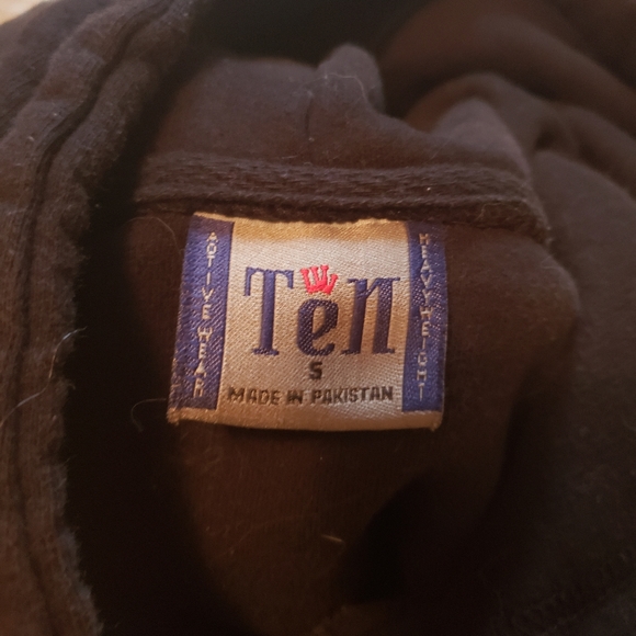 "Alive" Sweatshirt - Picture 4 of 4